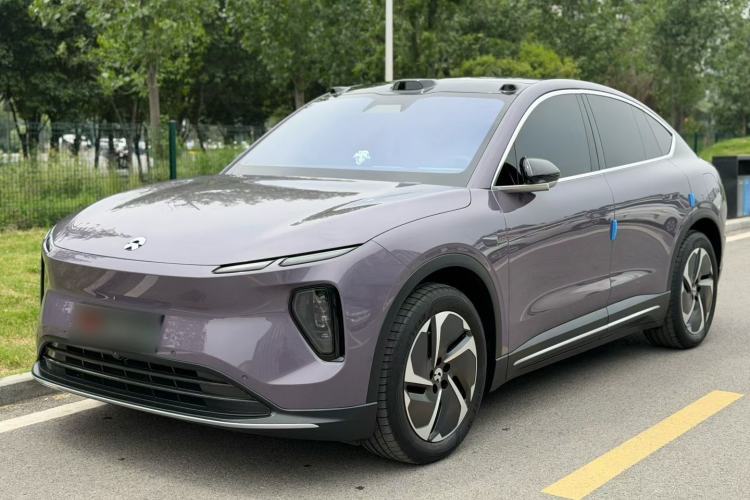 Used Nio EC6 2024 75 kWh Exterior 4