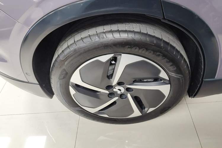 Used Nio EC6 2024 75 kWh Exterior 5