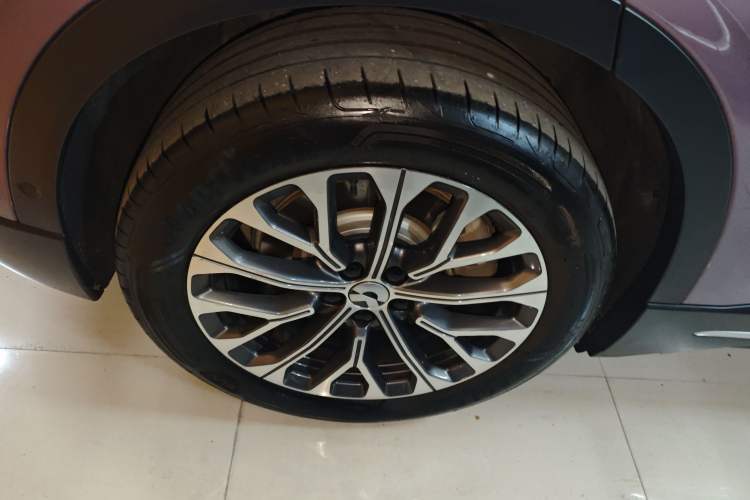 Used Nio EC6 2024 75 kWh Exterior 5