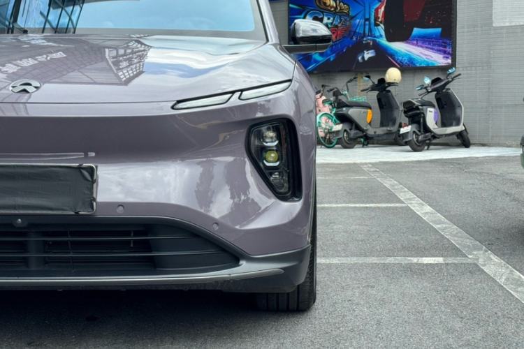 Used Nio EC6 2024 75 kWh Exterior 6