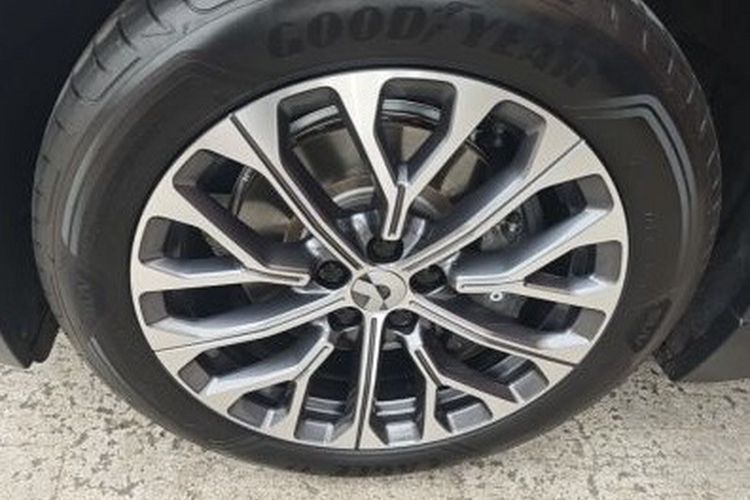 Used Nio EC6 2024 75 kWh Exterior 7