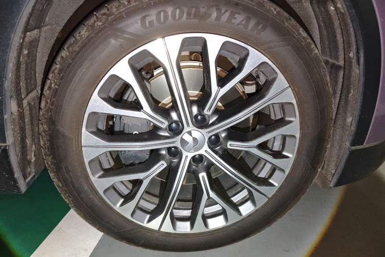 Used Nio EC6 2024 75 kWh Exterior 7