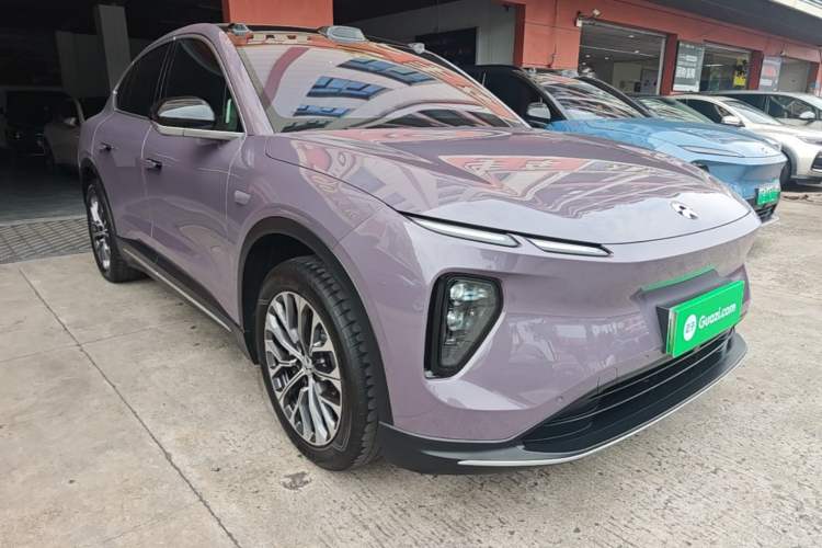 Used Nio EC6 2024 75 kWh Front Right 45 Deg