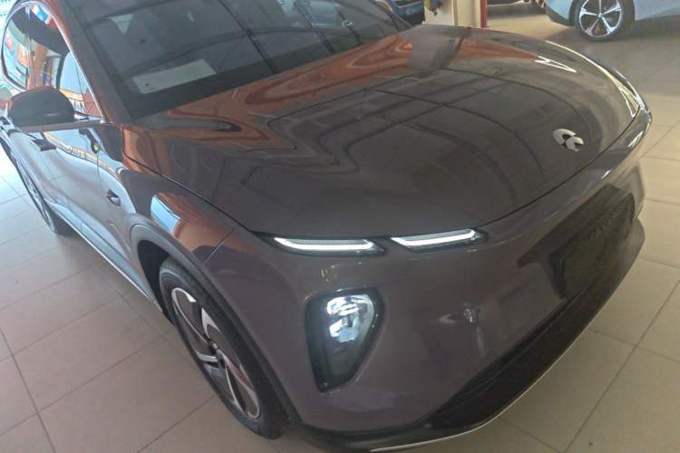 Used Nio EC6 2024 75 kWh Front Right 45 Deg