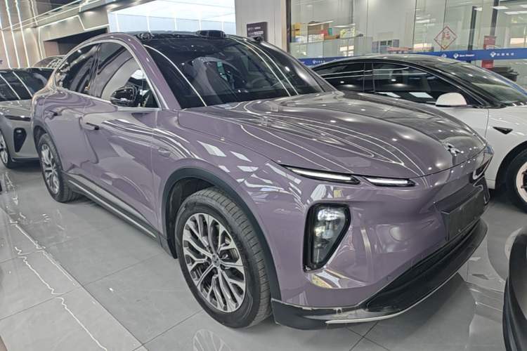 Used Nio EC6 2024 75 kWh Front Right 45 Deg