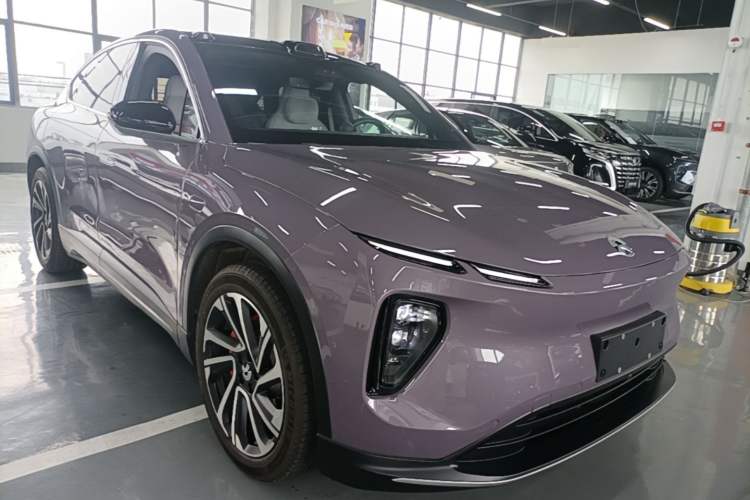 Used Nio EC6 2024 75 kWh Front Right 45 Deg