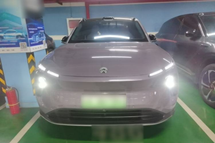 Used Nio EC6 2024 75 kWh Front
