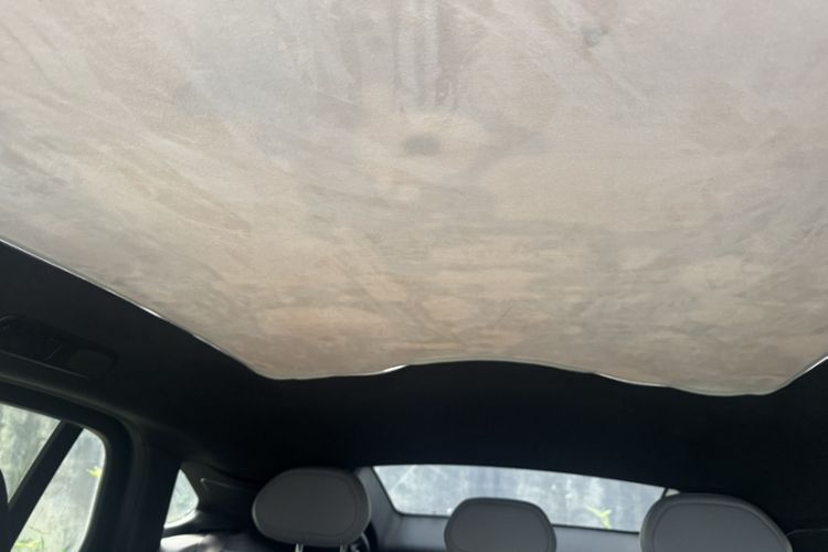 Used Nio EC6 2024 75 kWh Headliner