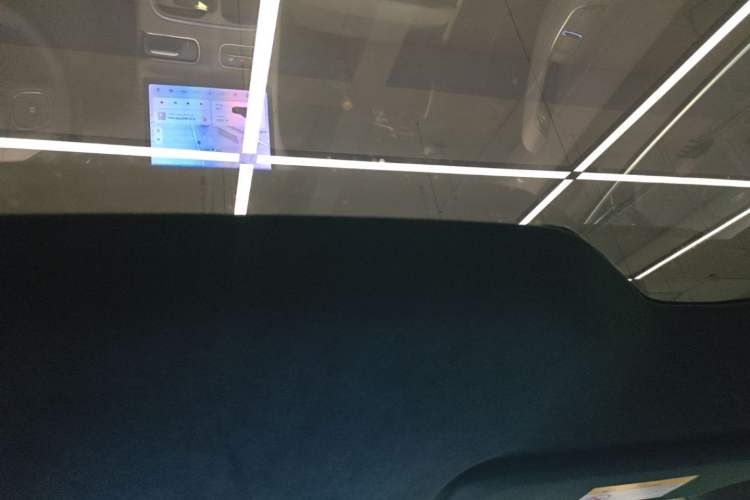 Used Nio EC6 2024 75 kWh Headliner