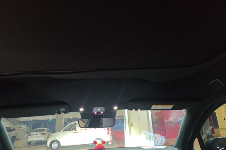 Used Nio EC6 2024 75 kWh Headliner