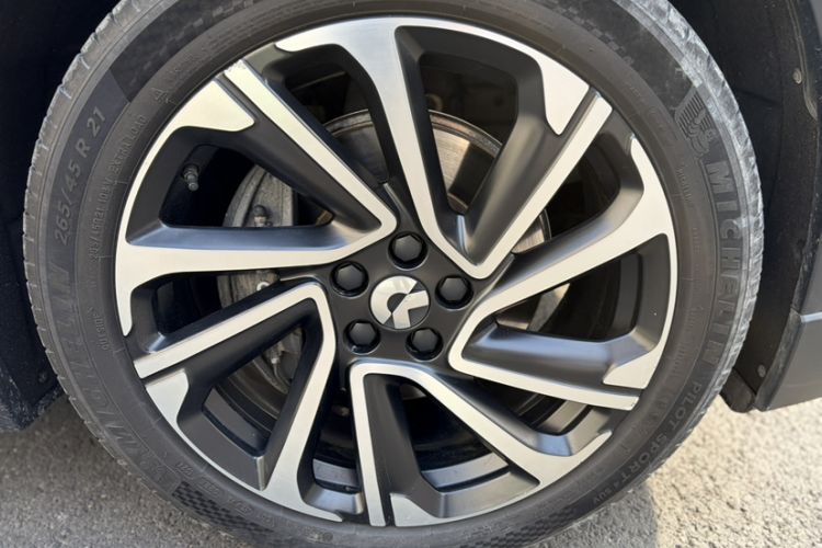 Used Nio EC6 2024 75 kWh Interior 12