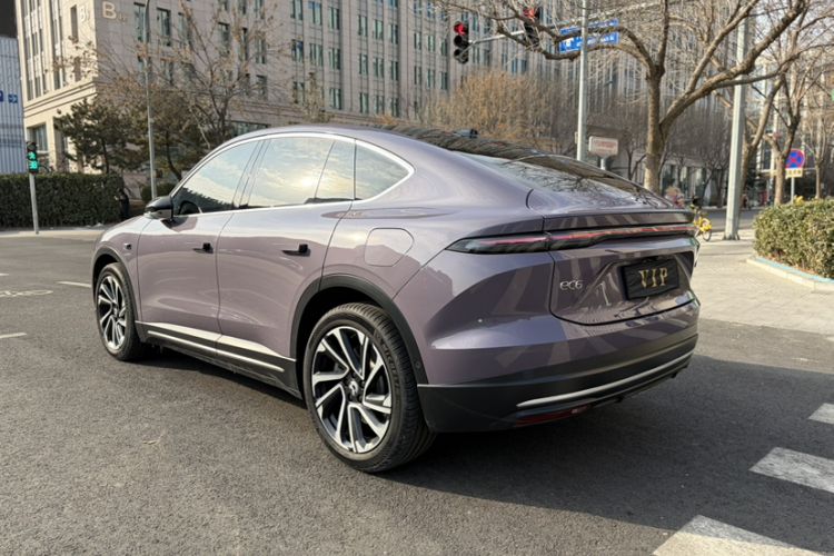 Used Nio EC6 2024 75 kWh Interior 4
