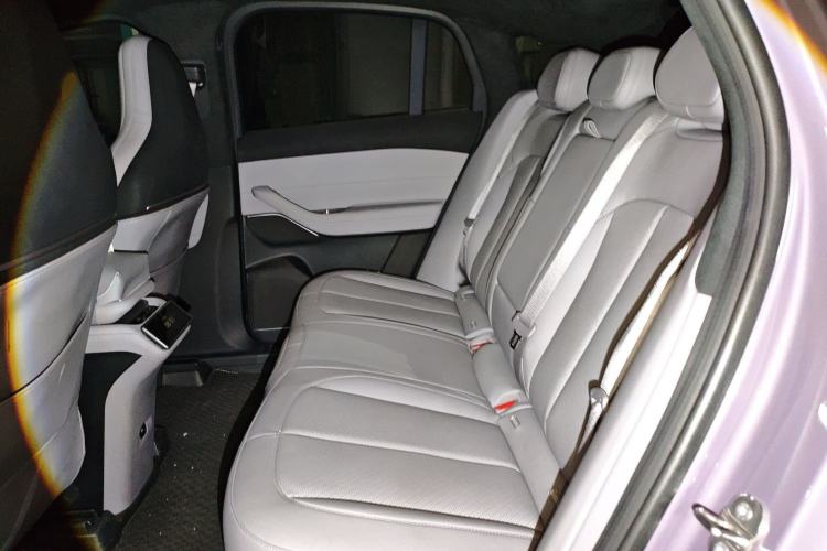 Used Nio EC6 2024 75 kWh Interior 4