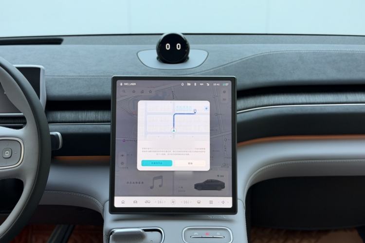 Used Nio EC6 2024 75 kWh Interior 9