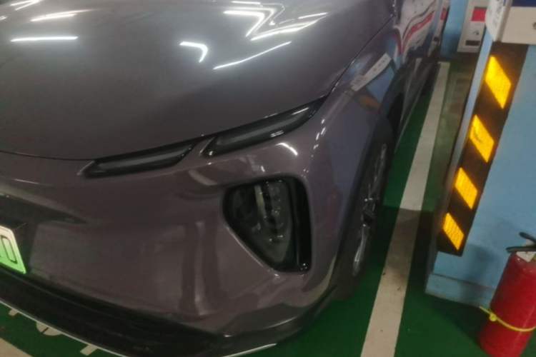 Used Nio EC6 2024 75 kWh Left Front Headlight