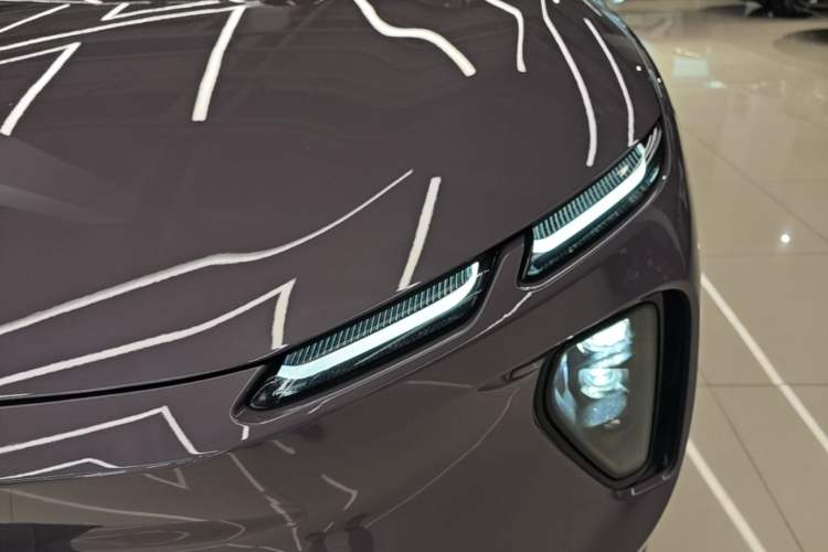 Used Nio EC6 2024 75 kWh Left Front Headlight