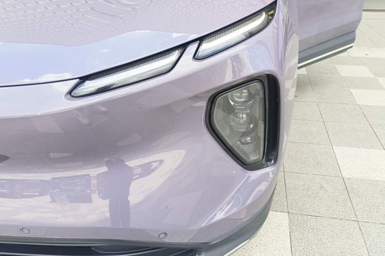 Used Nio EC6 2024 75 kWh Left Front Headlight