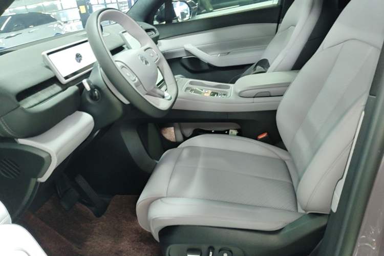 Used Nio EC6 2024 75 kWh Left Front Seat