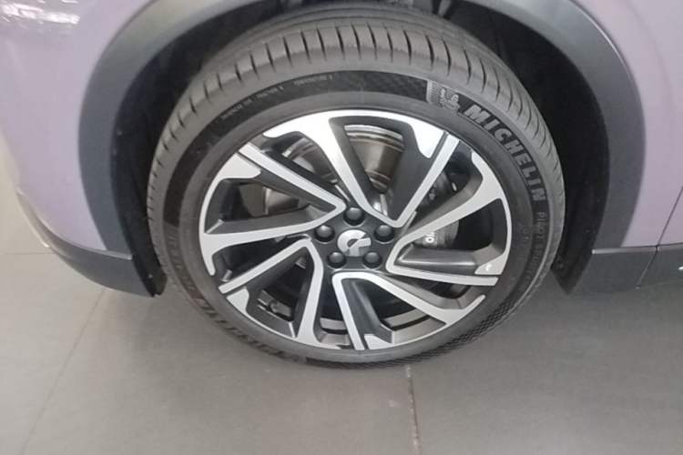 Used Nio EC6 2024 75 kWh Left Front Wheel Hub