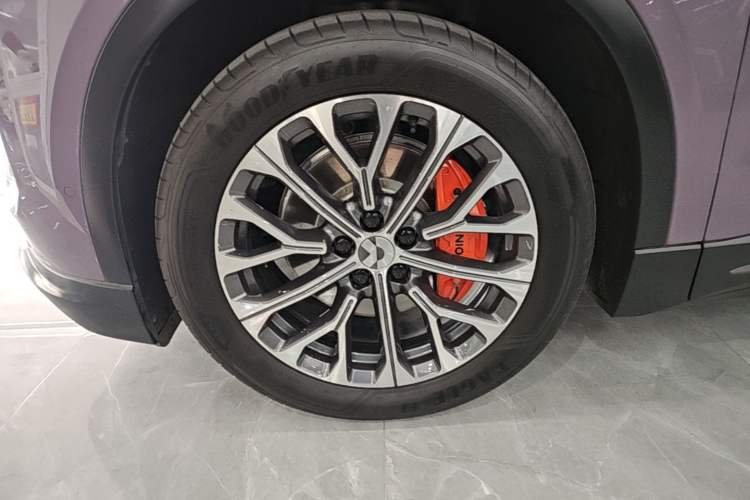 Used Nio EC6 2024 75 kWh Left Front Wheel Hub