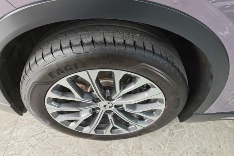 Used Nio EC6 2024 75 kWh Left Front Wheel Hub
