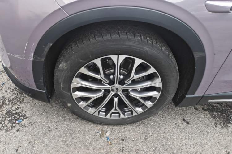 Used Nio EC6 2024 75 kWh Left Front Wheel Hub