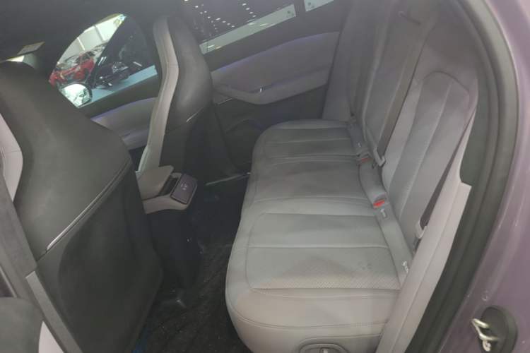 Used Nio EC6 2024 75 kWh Left Rear Seat