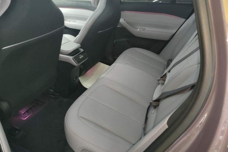 Used Nio EC6 2024 75 kWh Left Rear Seat