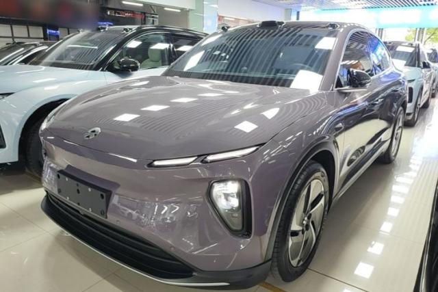 Used Nio EC6 2024 75 kWh