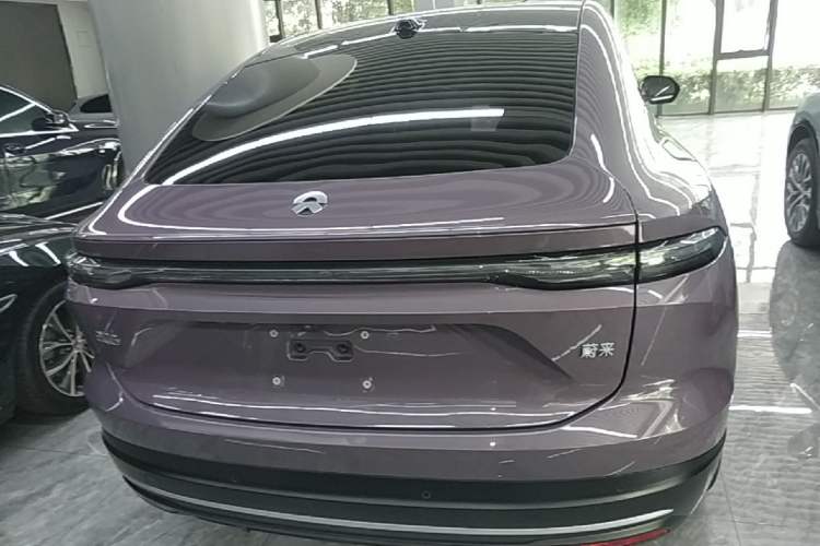 Used Nio EC6 2024 75 kWh Rear