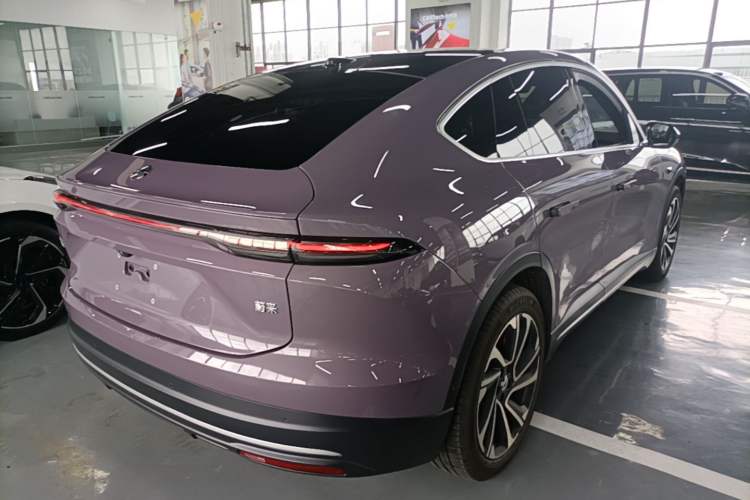 Used Nio EC6 2024 75 kWh Rear Right 45 Deg