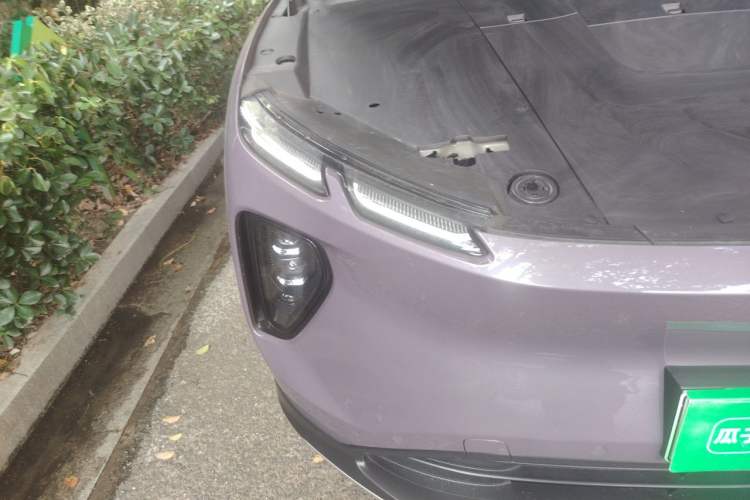 Used Nio EC6 2024 75 kWh Right Front Headlight