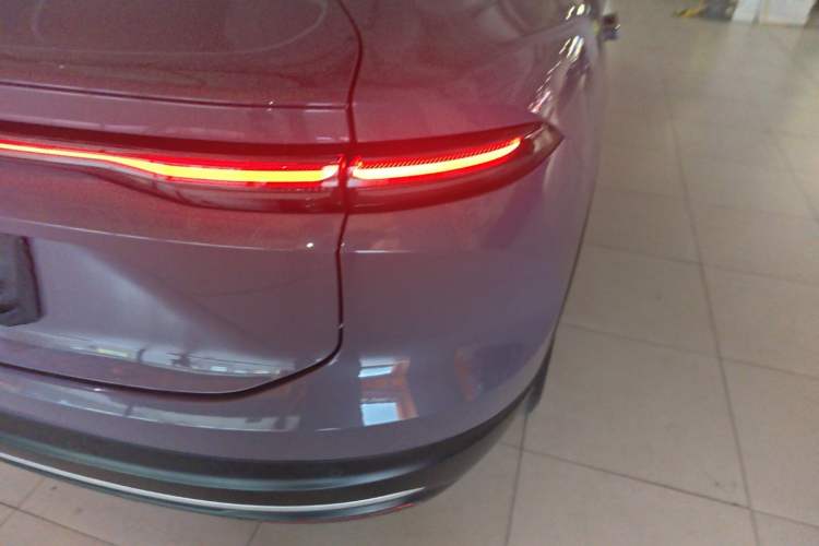 Used Nio EC6 2024 75 kWh Right Rear Taillight