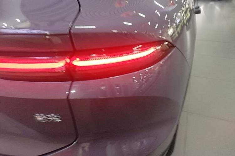 Used Nio EC6 2024 75 kWh Right Rear Taillight