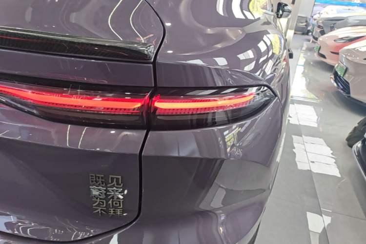 Used Nio EC6 2024 75 kWh Right Rear Taillight