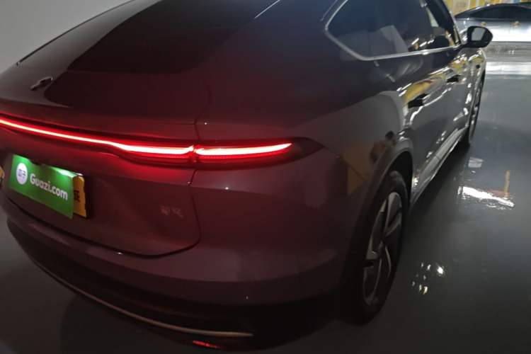 Used Nio EC6 2024 75 kWh Right Rear Taillight