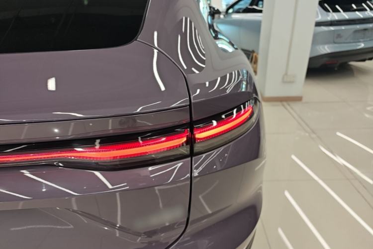Used Nio EC6 2024 75 kWh Right Rear Taillight
