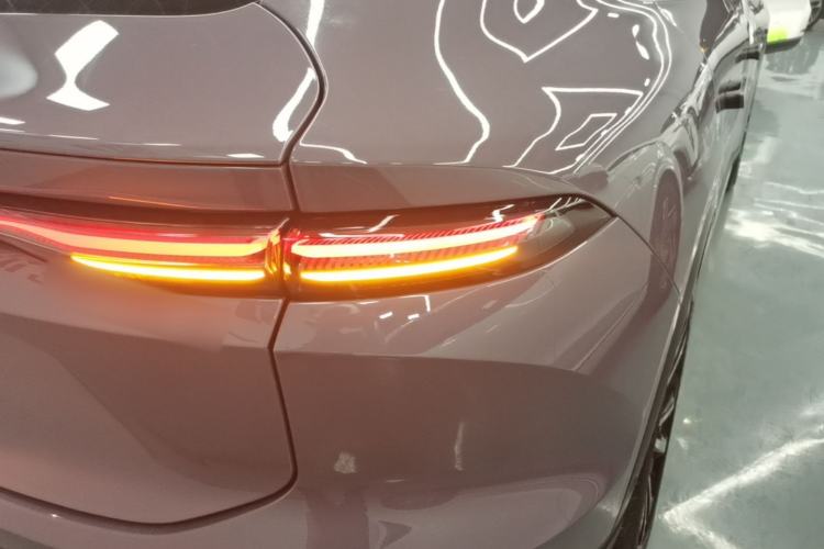 Used Nio EC6 2024 75 kWh Right Rear Taillight