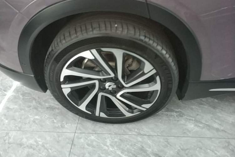 Used Nio EC6 2024 75 kWh Right Rear Wheel Hub