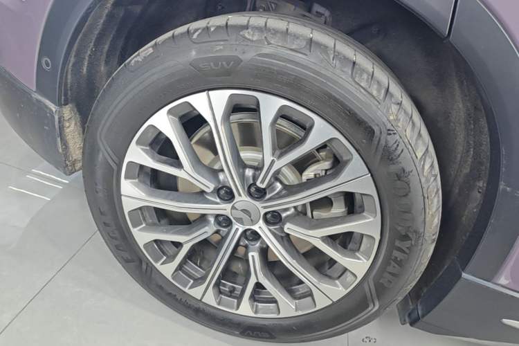 Used Nio EC6 2024 75 kWh Right Rear Wheel Hub