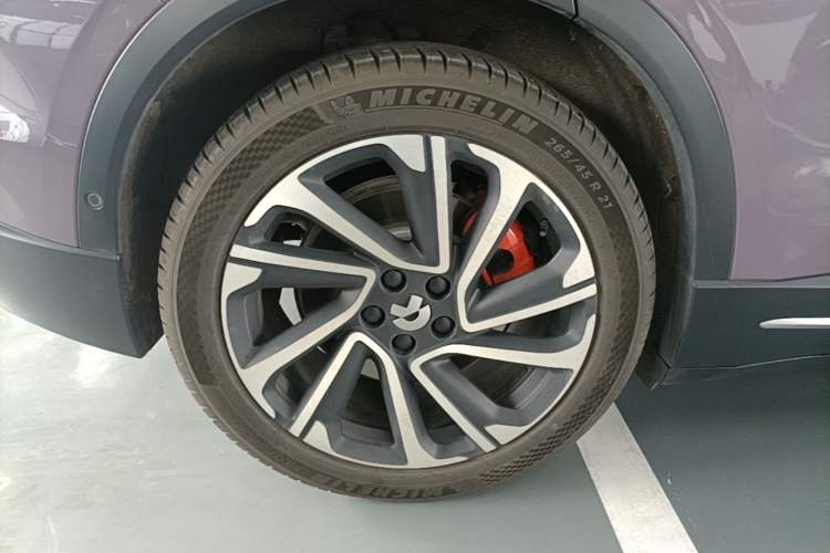 Used Nio EC6 2024 75 kWh Right Rear Wheel Hub