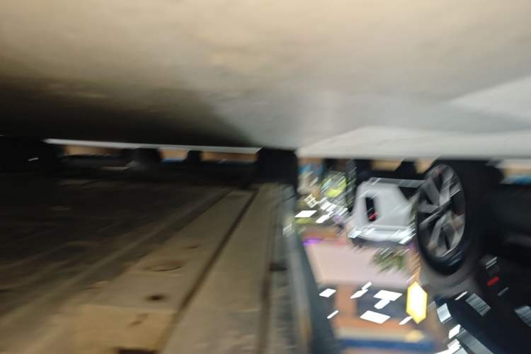 Used Nio EC6 2024 75 kWh Right Side Sill