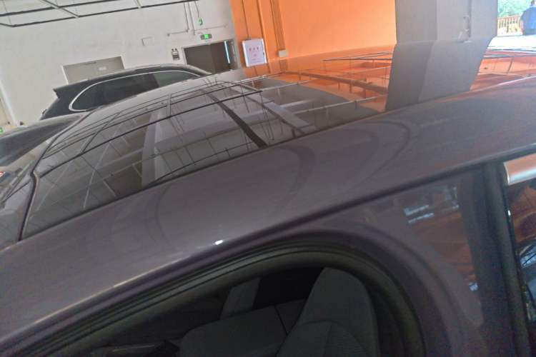 Used Nio EC6 2024 75 kWh Roof