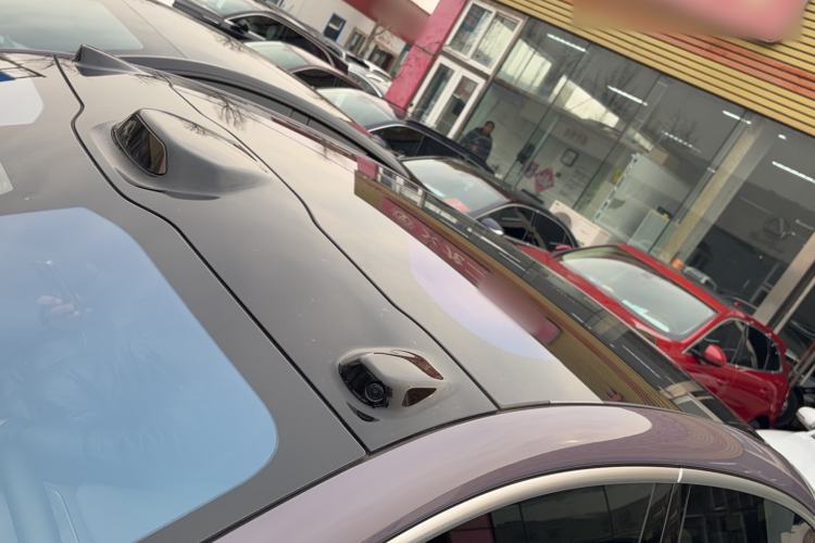 Used Nio EC6 2024 75 kWh Roof