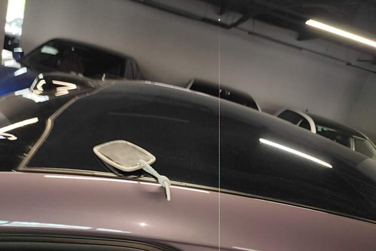 Used Nio EC6 2024 75 kWh Roof