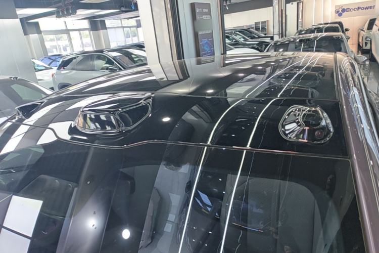 Used Nio EC6 2024 75 kWh Roof