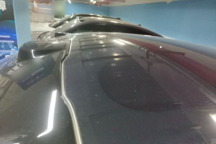 Used Nio EC6 2024 75 kWh Roof