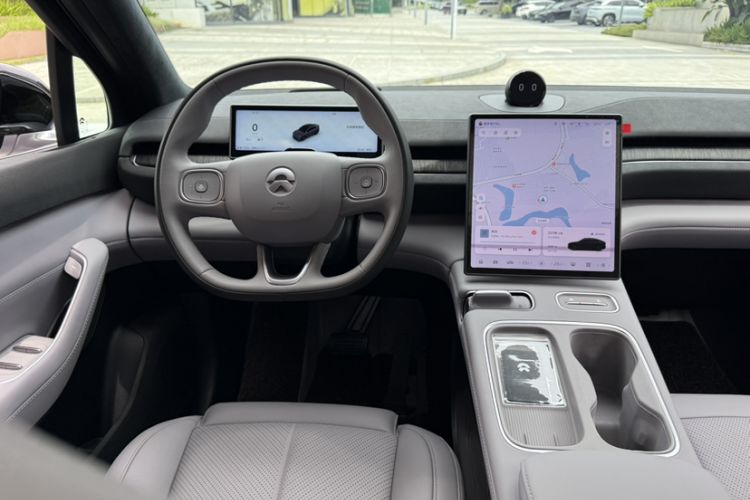 Used Nio EC6 2024 75 kWh Steering Wheel