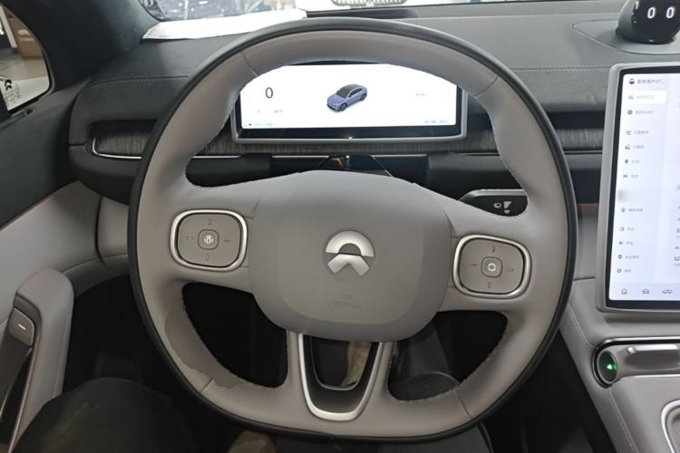 Used Nio EC6 2024 75 kWh Steering Wheel