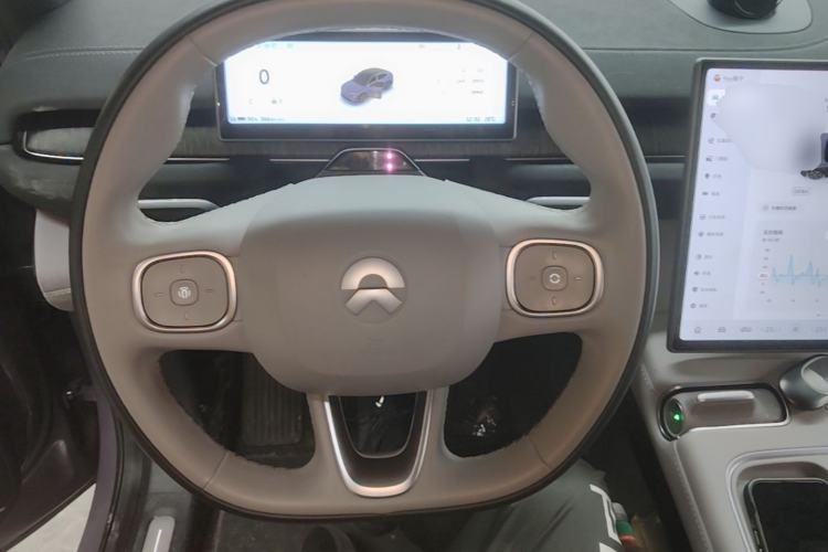 Used Nio EC6 2024 75 kWh Steering Wheel